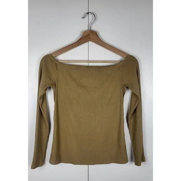 Enza Coste A Coste Off The Shoulder Knit Pullover Top in Sand | S - Picture 3 of 6
